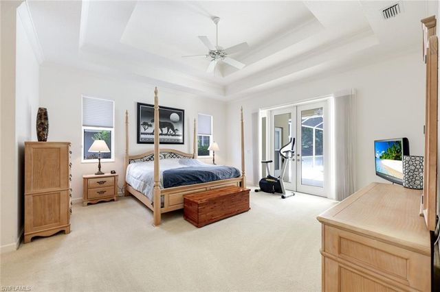 2079 Imperial CIR, Naples, FL 34110