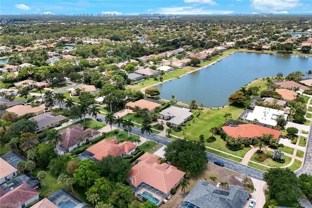 2079 Imperial CIR, Naples, FL 34110