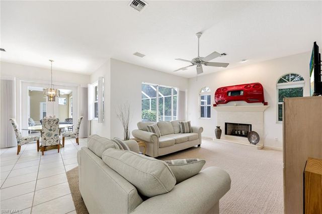 2079 Imperial CIR, Naples, FL 34110