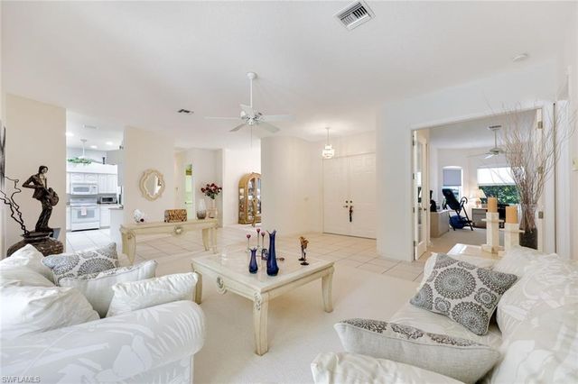 2079 Imperial CIR, Naples, FL 34110
