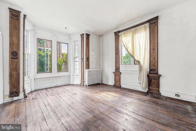 2203 SPRUCE ST, Philadelphia, PA 19103