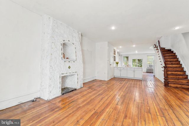 2203 SPRUCE ST, Philadelphia, PA 19103