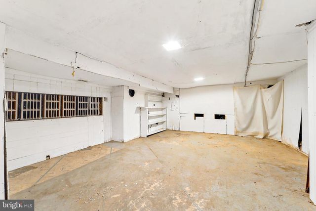 2203 SPRUCE ST, Philadelphia, PA 19103