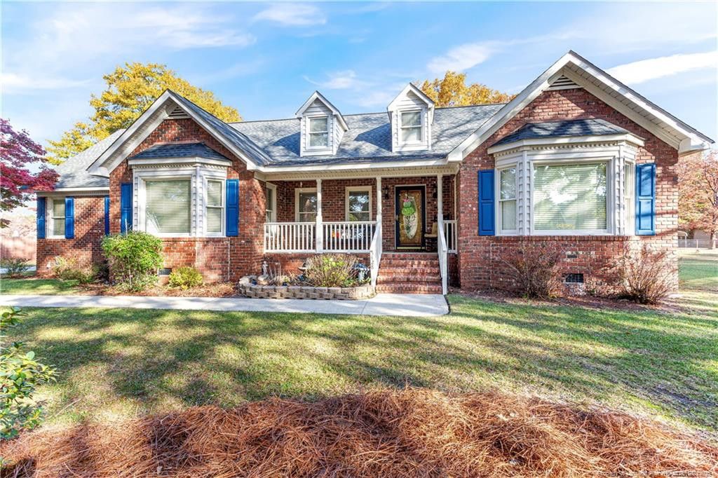 5428 Kentucky Lane, Hope Mills, NC 28348