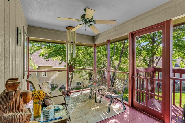 5946 SW 30th Ter, Topeka, KS 66610