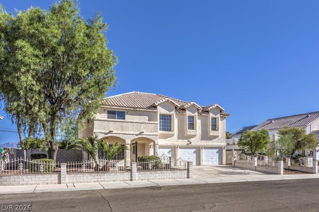 7228 Palatial Avenue, Las Vegas, NV 89130 — photo 2