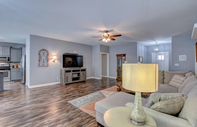 2917 Gillis Drive, Benton, AR 72015