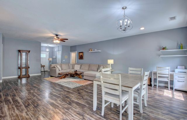 2917 Gillis Drive, Benton, AR 72015