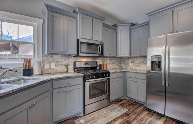 2917 Gillis Drive, Benton, AR 72015