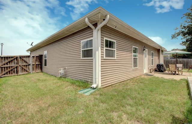 2917 Gillis Drive, Benton, AR 72015