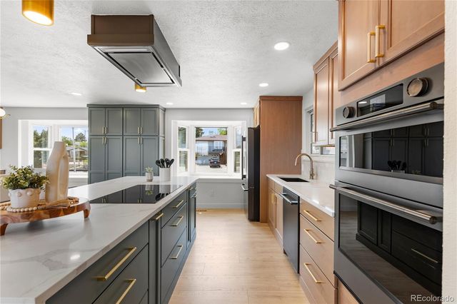 6958 Brentwood Court, Arvada, CO 80004