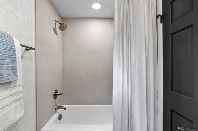 6958 Brentwood Court, Arvada, CO 80004