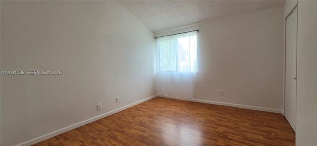 608 Commodore Dr, Plantation, FL 33325