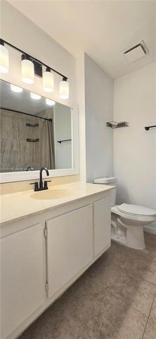 608 Commodore Dr, Plantation, FL 33325