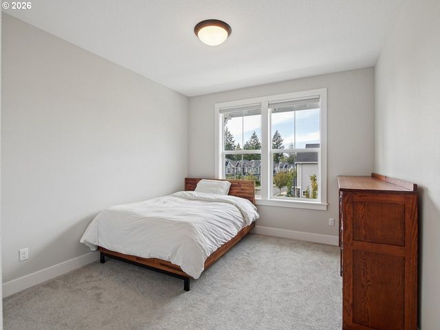 4562 Nw HARRIS Ter, Portland, OR 97229