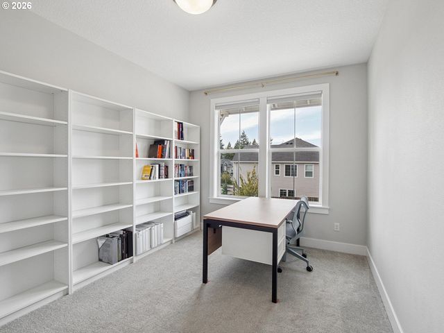 4562 Nw HARRIS Ter, Portland, OR 97229