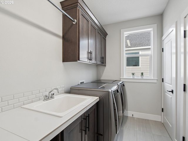 4562 Nw HARRIS Ter, Portland, OR 97229