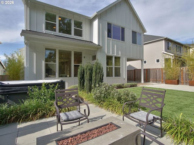 4562 Nw HARRIS Ter, Portland, OR 97229