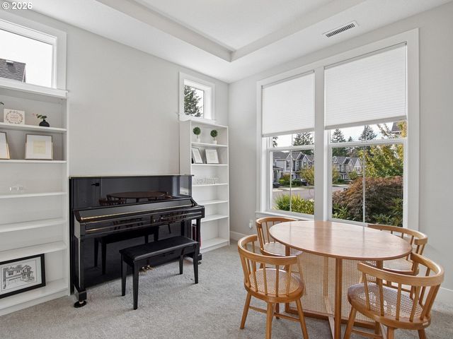 4562 Nw HARRIS Ter, Portland, OR 97229