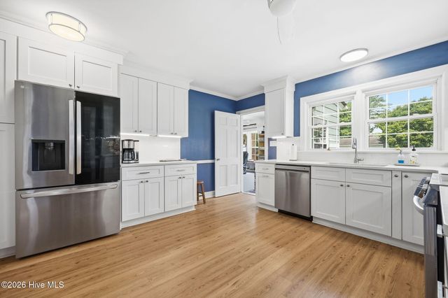 1306 Summit Avenue, Washington, NC 27889