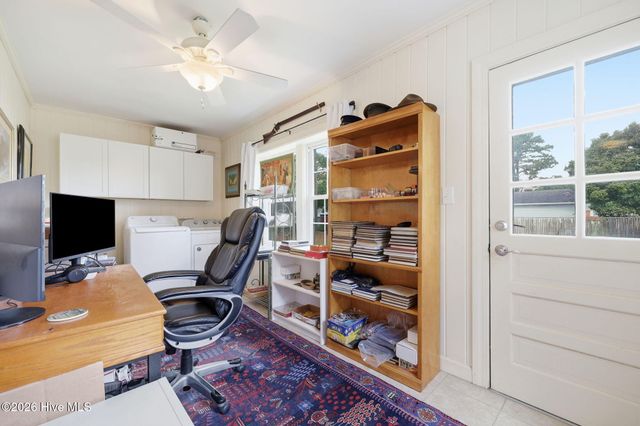1306 Summit Avenue, Washington, NC 27889