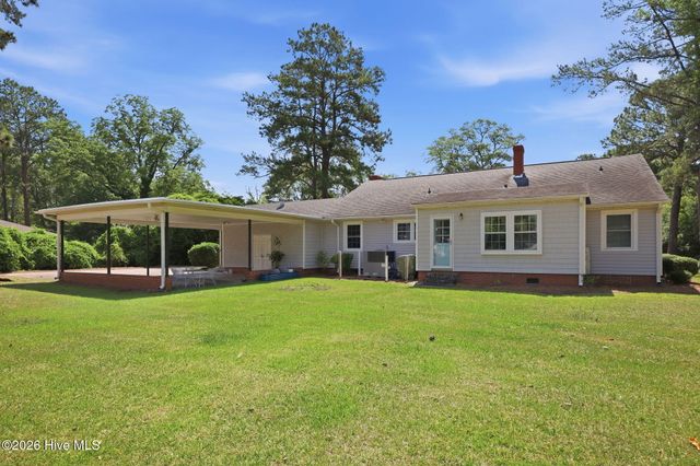 1306 Summit Avenue, Washington, NC 27889