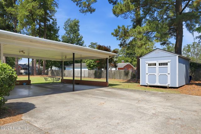 1306 Summit Avenue, Washington, NC 27889