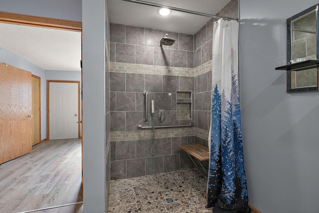 18011 Johnson Street NW, Elk River, MN 55330