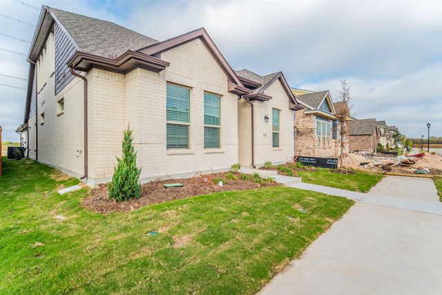 12345 Hulson Trail, Fort Worth, TX 76052
