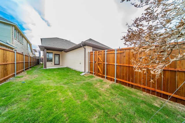 12345 Hulson Trail, Fort Worth, TX 76052