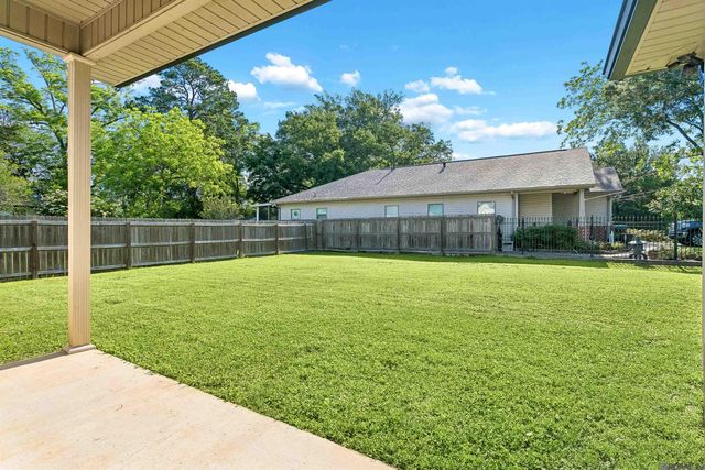 905 S Holly, Hammond, LA 70403