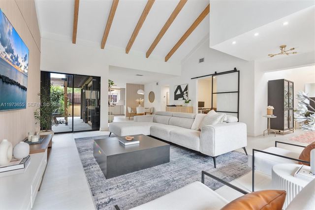 20345 NE 10th Ct, Miami, FL 33179