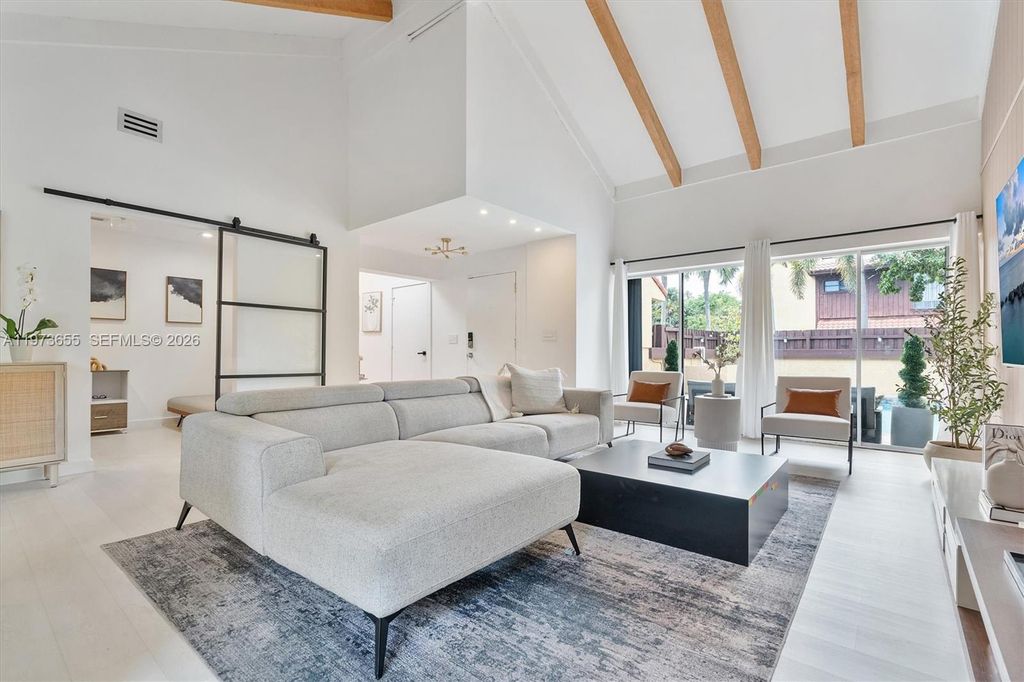 20345 NE 10th Ct, Miami, FL 33179