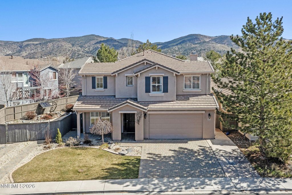 Image 4 of property listing at 14010 Tagor Road, Reno, NV 89521