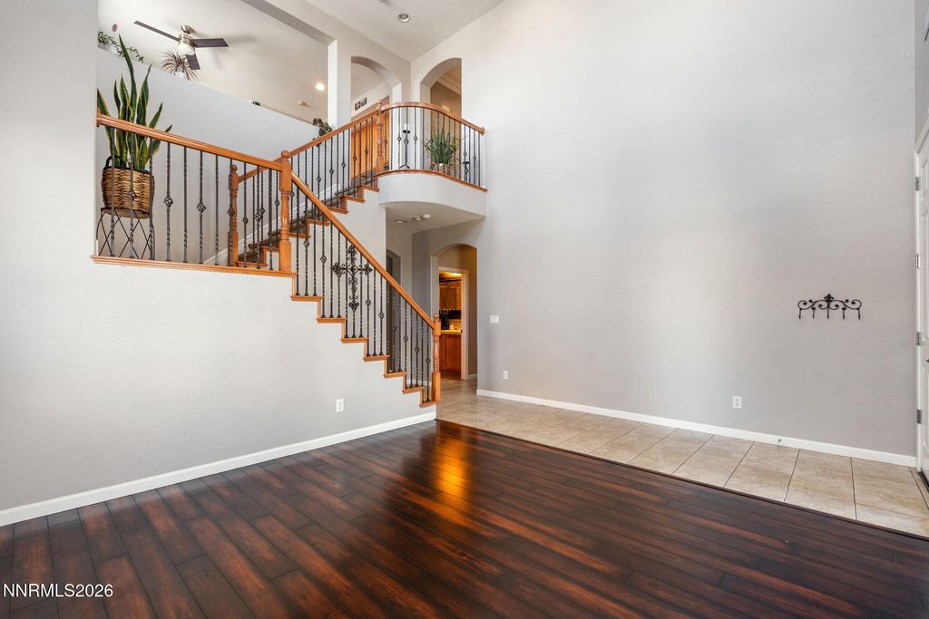 Image 8 of property listing at 14010 Tagor Road, Reno, NV 89521