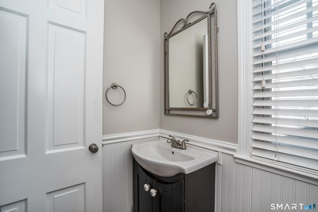 248 Penn Drive, West Hartford, CT 06119