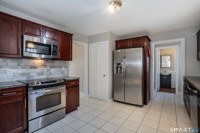 248 Penn Drive, West Hartford, CT 06119