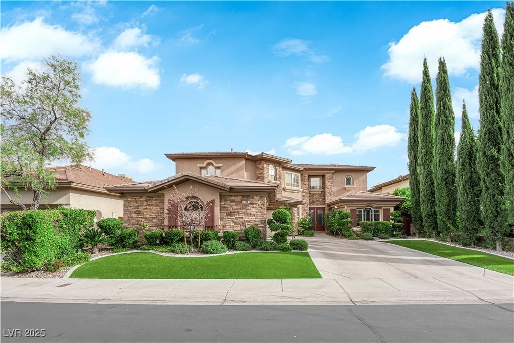 112 South Buteo Woods Lane, Las Vegas, NV 89144