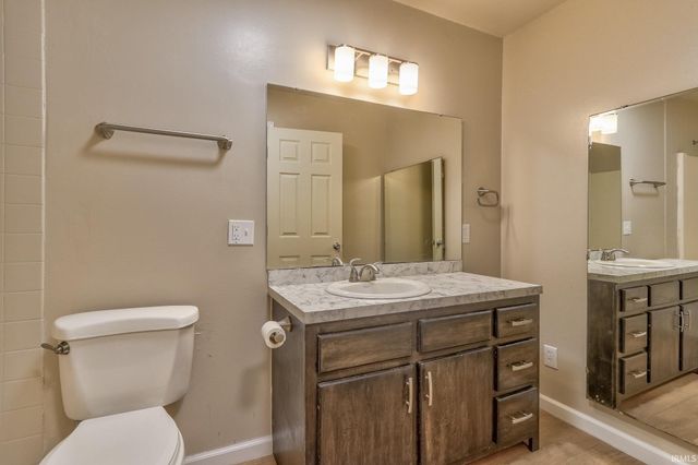 2580 Juanita Avenue, Wadesville, IN 47638