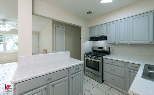 4509 Birdwell Lane, Bossier City, LA 71111