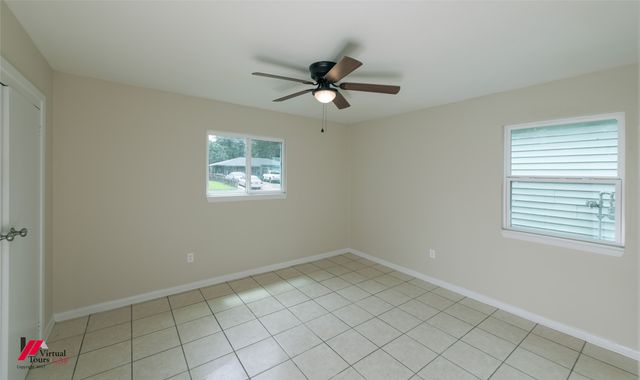 4509 Birdwell Lane, Bossier City, LA 71111