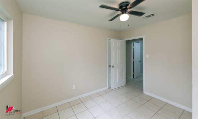 4509 Birdwell Lane, Bossier City, LA 71111