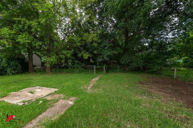 4509 Birdwell Lane, Bossier City, LA 71111