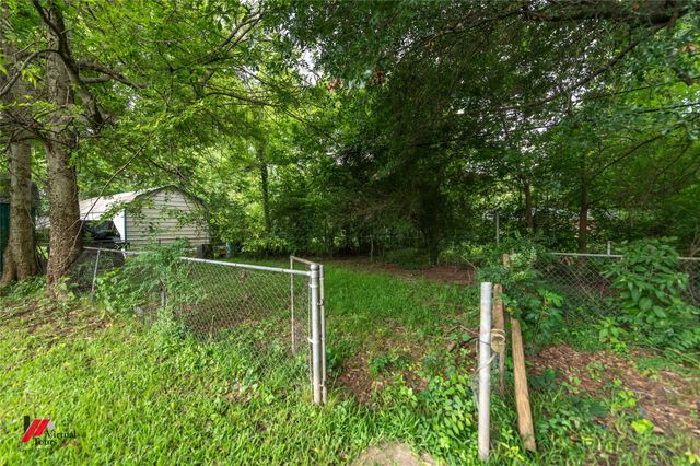 4509 Birdwell Lane, Bossier City, LA 71111