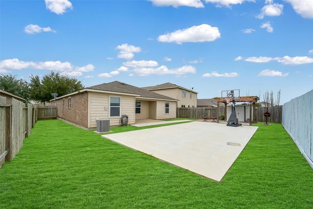 6623 Plum Springs Lane, Richmond, TX 77469