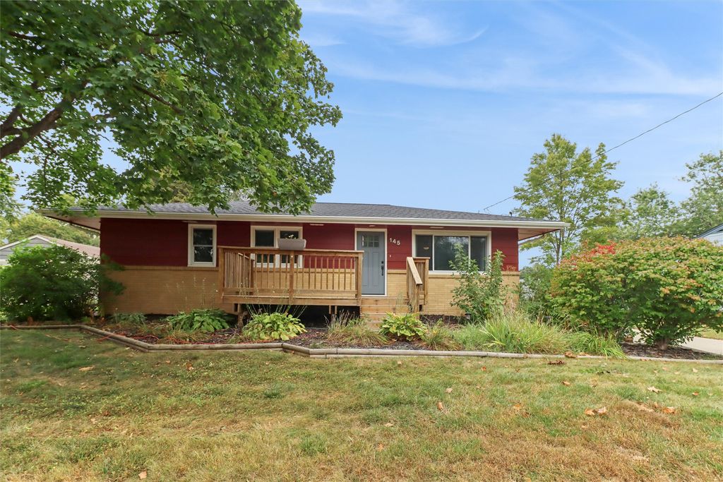 145 Bel Aire Drive, Waukee, IA 50263