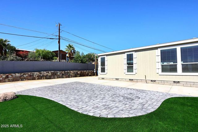 13004 N 19TH Place, Phoenix, AZ 85022