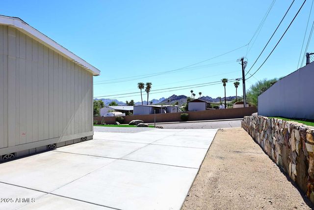 13004 N 19TH Place, Phoenix, AZ 85022