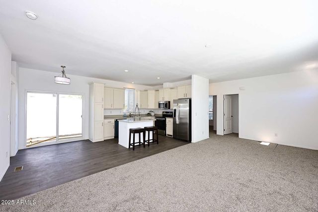 13004 N 19TH Place, Phoenix, AZ 85022