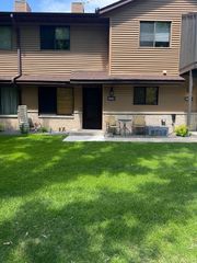 8942 Underwood Lane N, Maple Grove, MN 55369